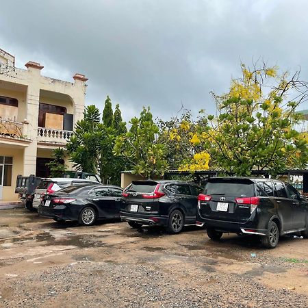 פאן ת'ייט Hotel Minh Hang מראה חיצוני תמונה